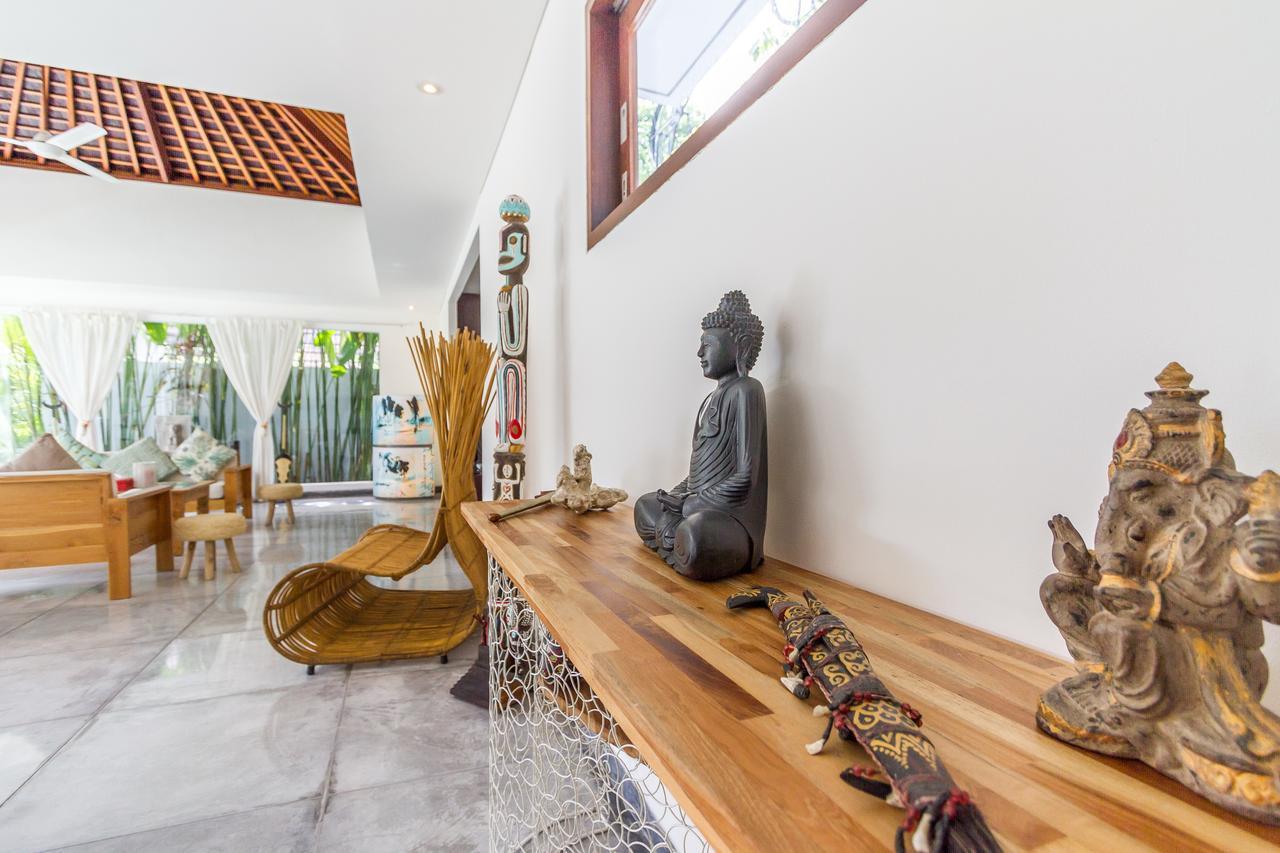 Villa Pierrot Seminyak  Bagian luar foto