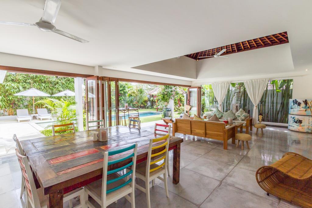 Villa Pierrot Seminyak  Bagian luar foto