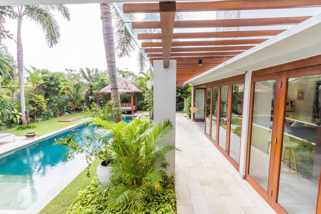 Villa Pierrot Seminyak  Bagian luar foto