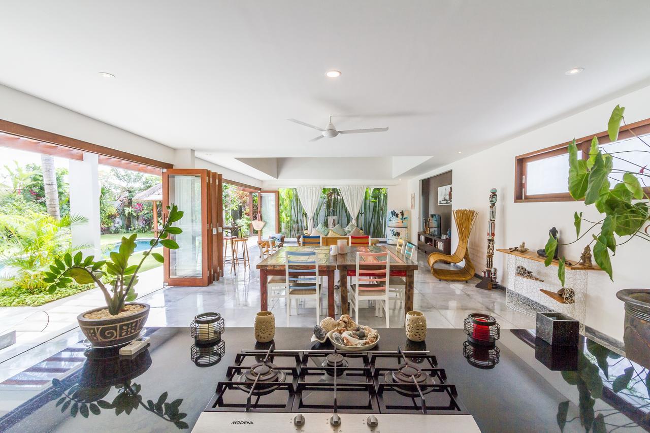 Villa Pierrot Seminyak  Bagian luar foto