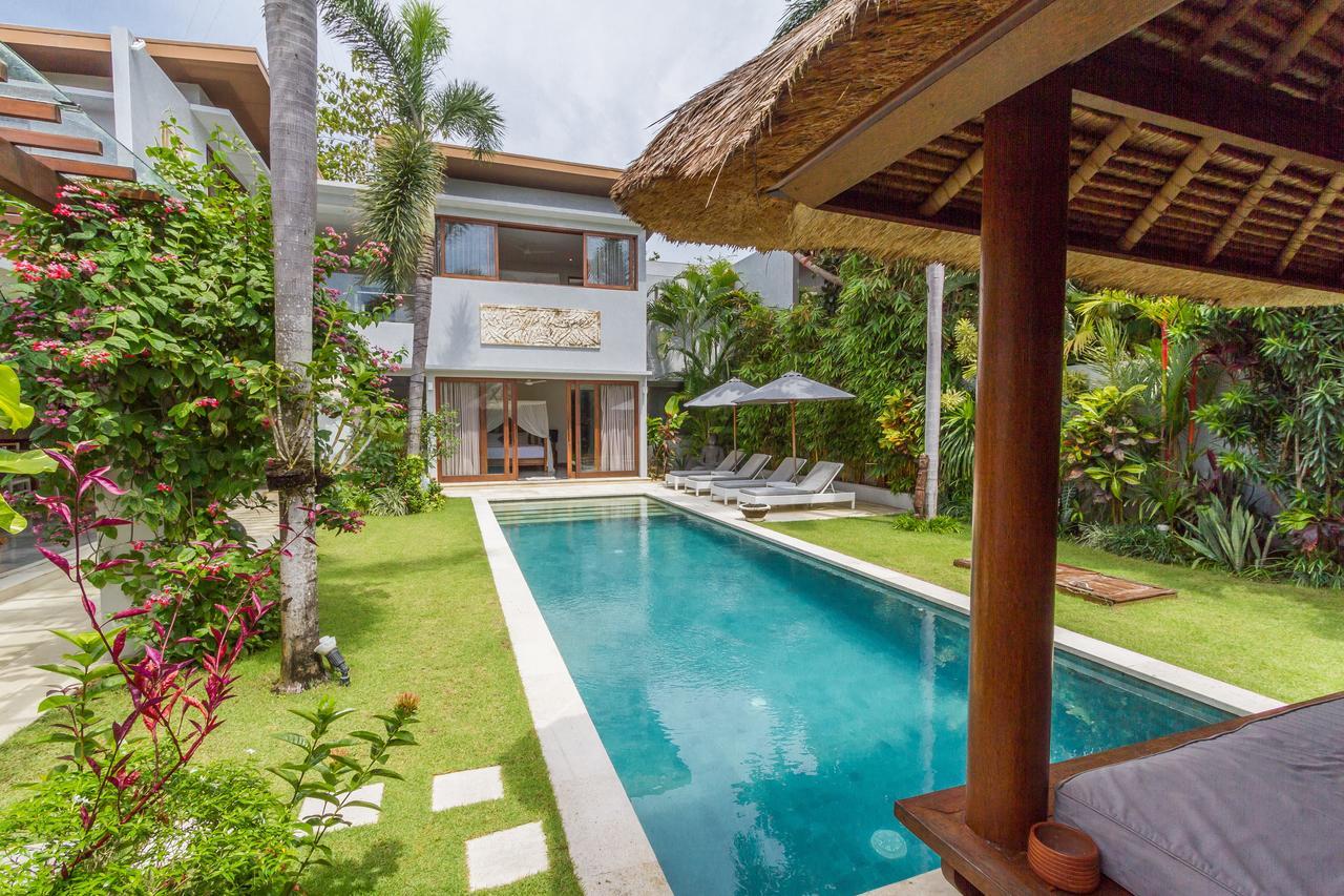 Villa Pierrot Seminyak  Bagian luar foto