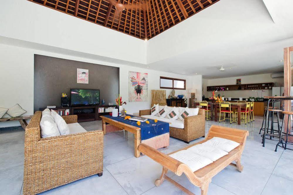 Villa Pierrot Seminyak  Bagian luar foto